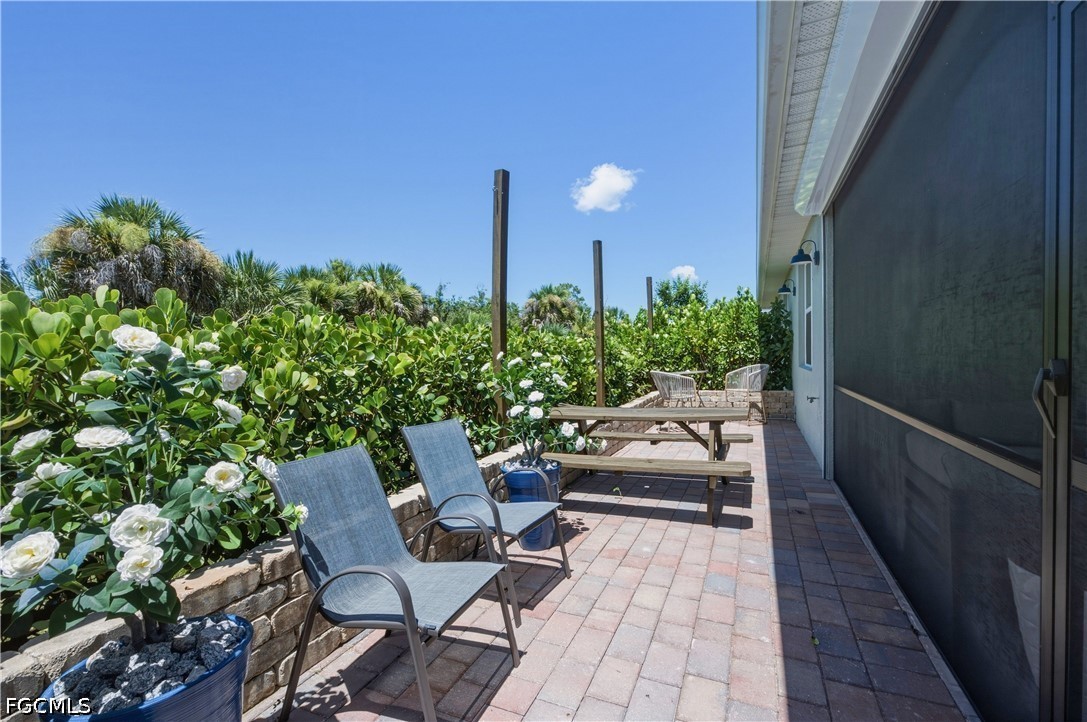 998 Enbrook Loop Naples, FL 34114 - Photo 23 of 33