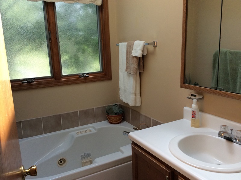 1027 Woodridge Drive Decatur, IN 46733 - Photo 14 of 18 Gallery Image 14