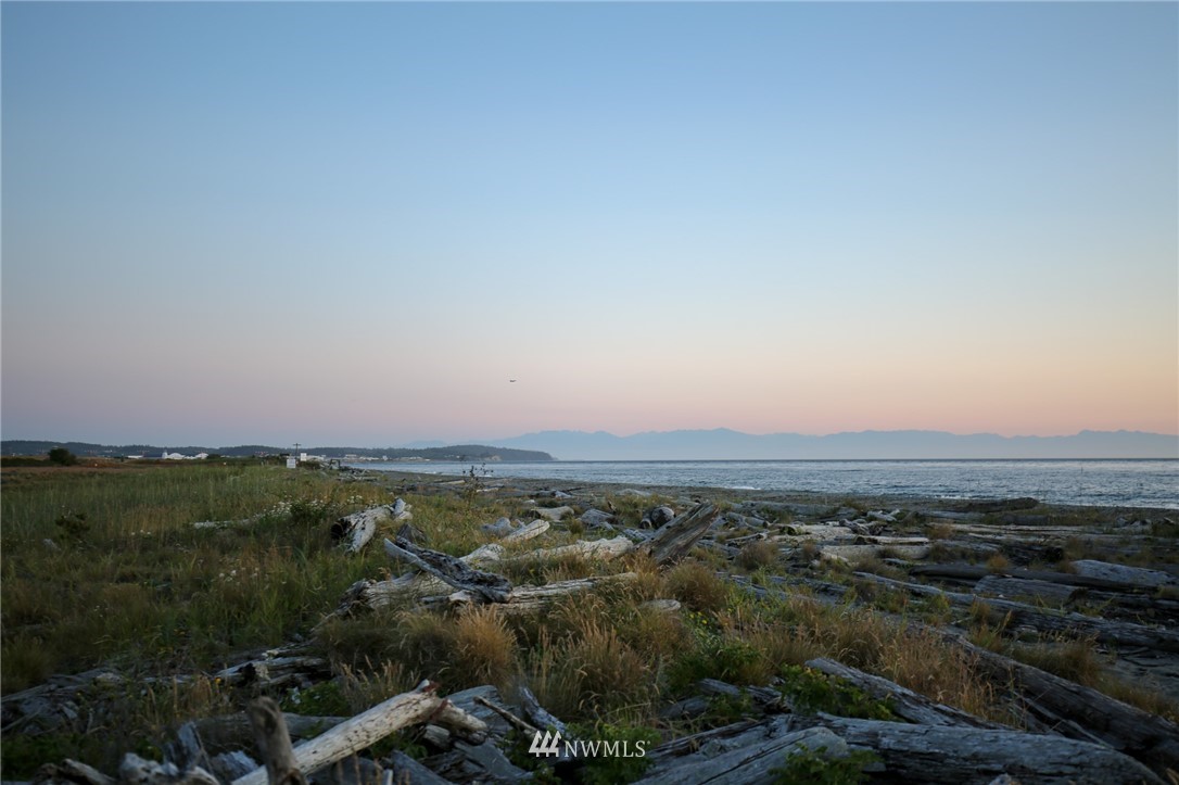 904 East Riley Road Oak Harbor, WA 98277 - Photo 27 of 37 Gallery Image 27