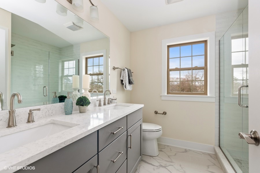 664 Elm Street Deerfield, IL 60015 - Photo 13 of 19