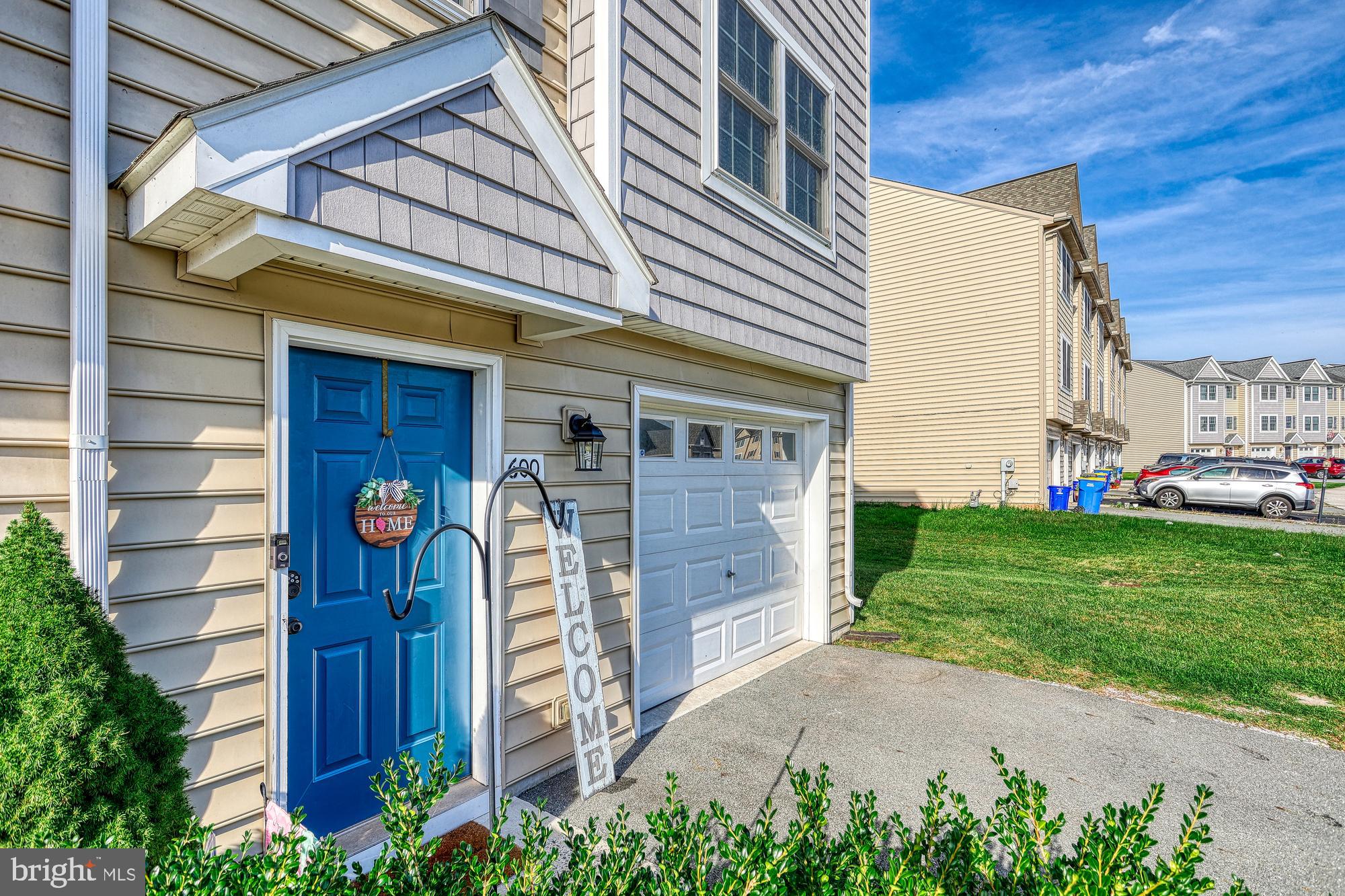 600 Kentwell Drive York, PA 17406 - Photo 1 of 37 Gallery Image 1