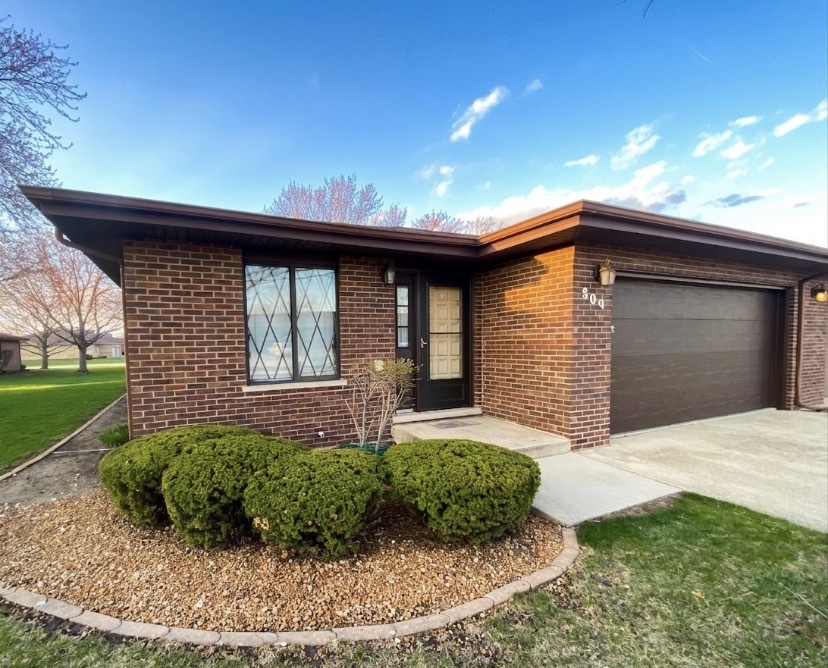809 Shagbark Road New Lenox, IL 60451 - Photo 1 of 19