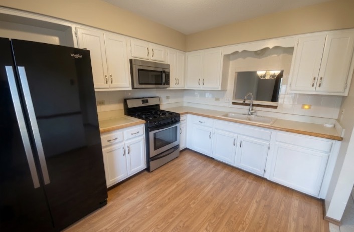 809 Shagbark Road New Lenox, IL 60451 - Photo 3 of 19