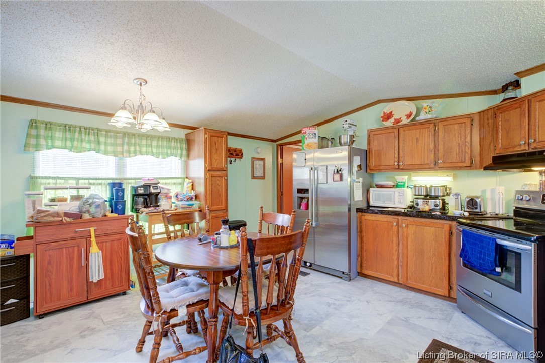 1617 Old State Road Henryville, IN 47126 - Photo 3 of 22