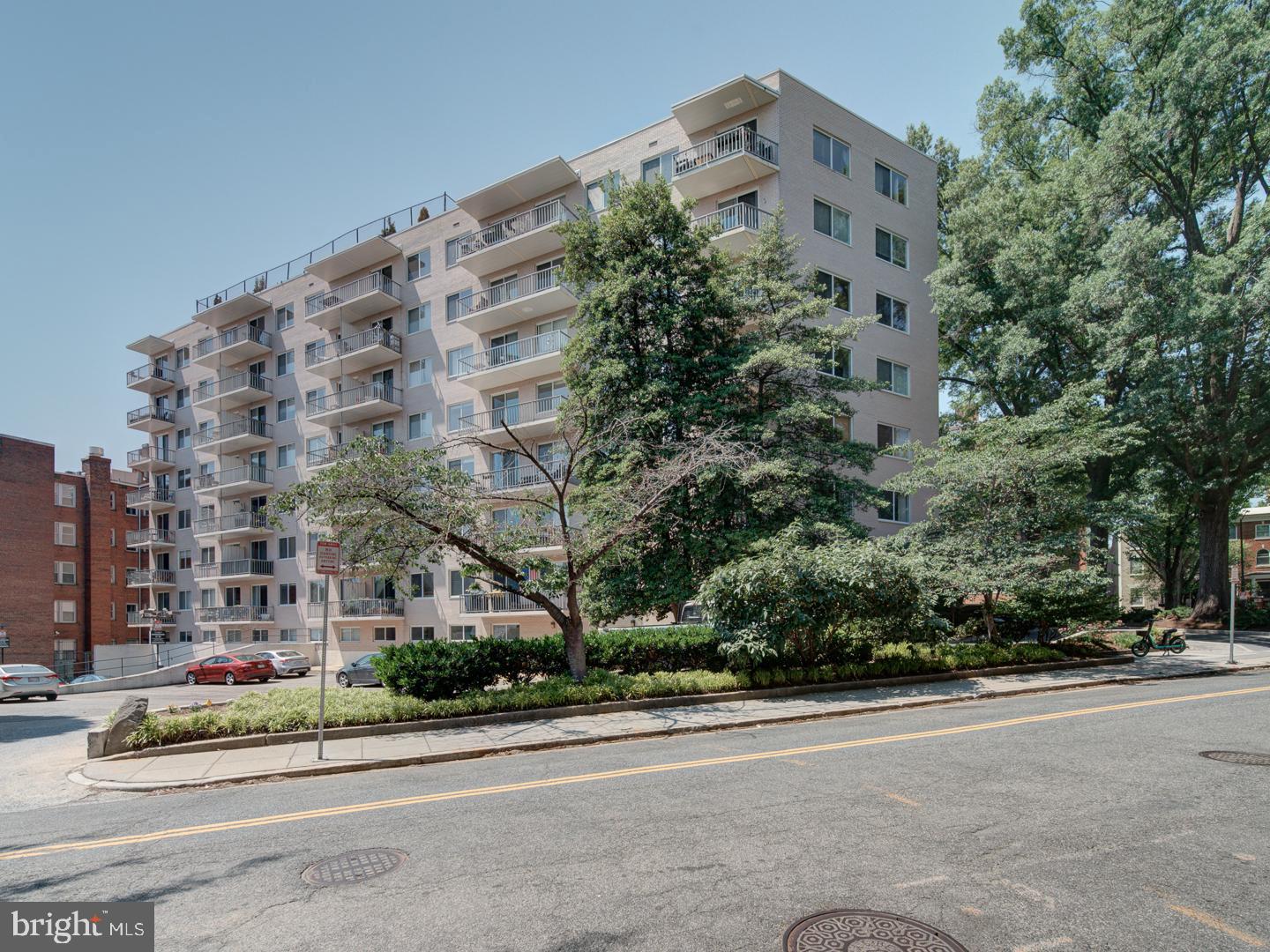 2829 Connecticut Avenue Northwest, Unit 606 Washington, DC 20008 - Photo 26 of 28 front view of a building