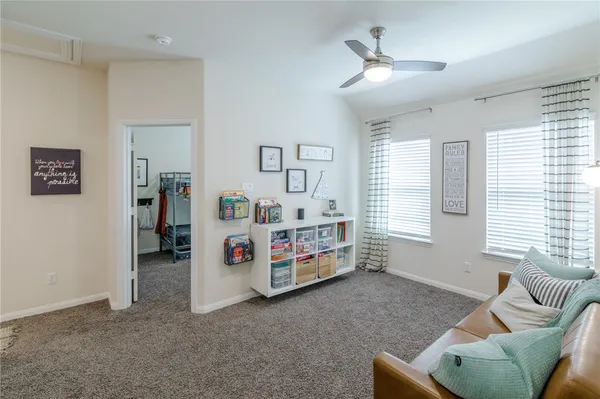 $2,400 | 219 Prato Place, Georgetown, TX 78628