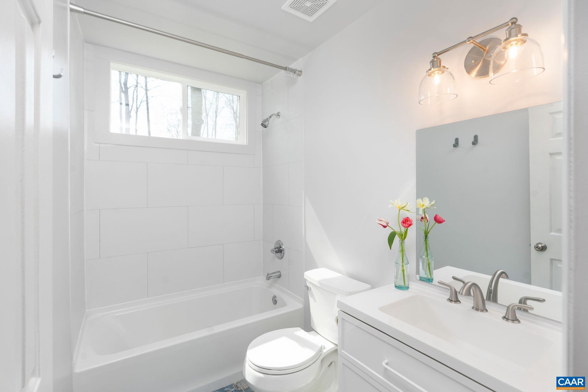 375 Fence Road Earlysville, VA 22936 - Photo 11 of 35