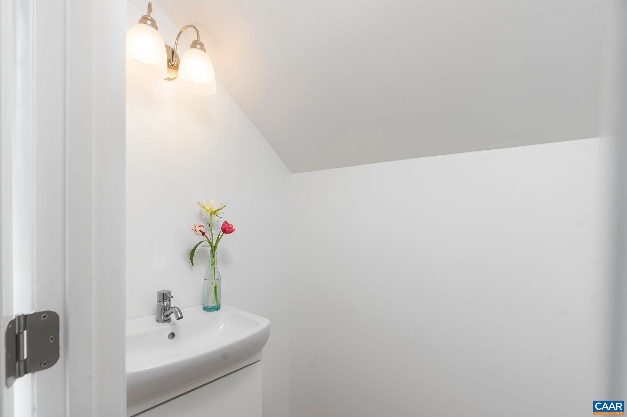 375 Fence Road Earlysville, VA 22936 - Photo 21 of 35