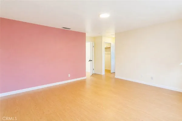 $988,000 | 5901 McKinley Avenue, South Gate, CA 90280