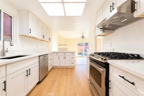 $988,000 | 5901 McKinley Avenue, South Gate, CA 90280