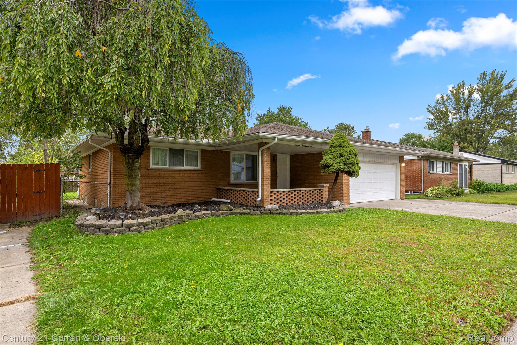 11276 Pardee Road Taylor, MI 48180 - Photo 1 of 58 1.jpg