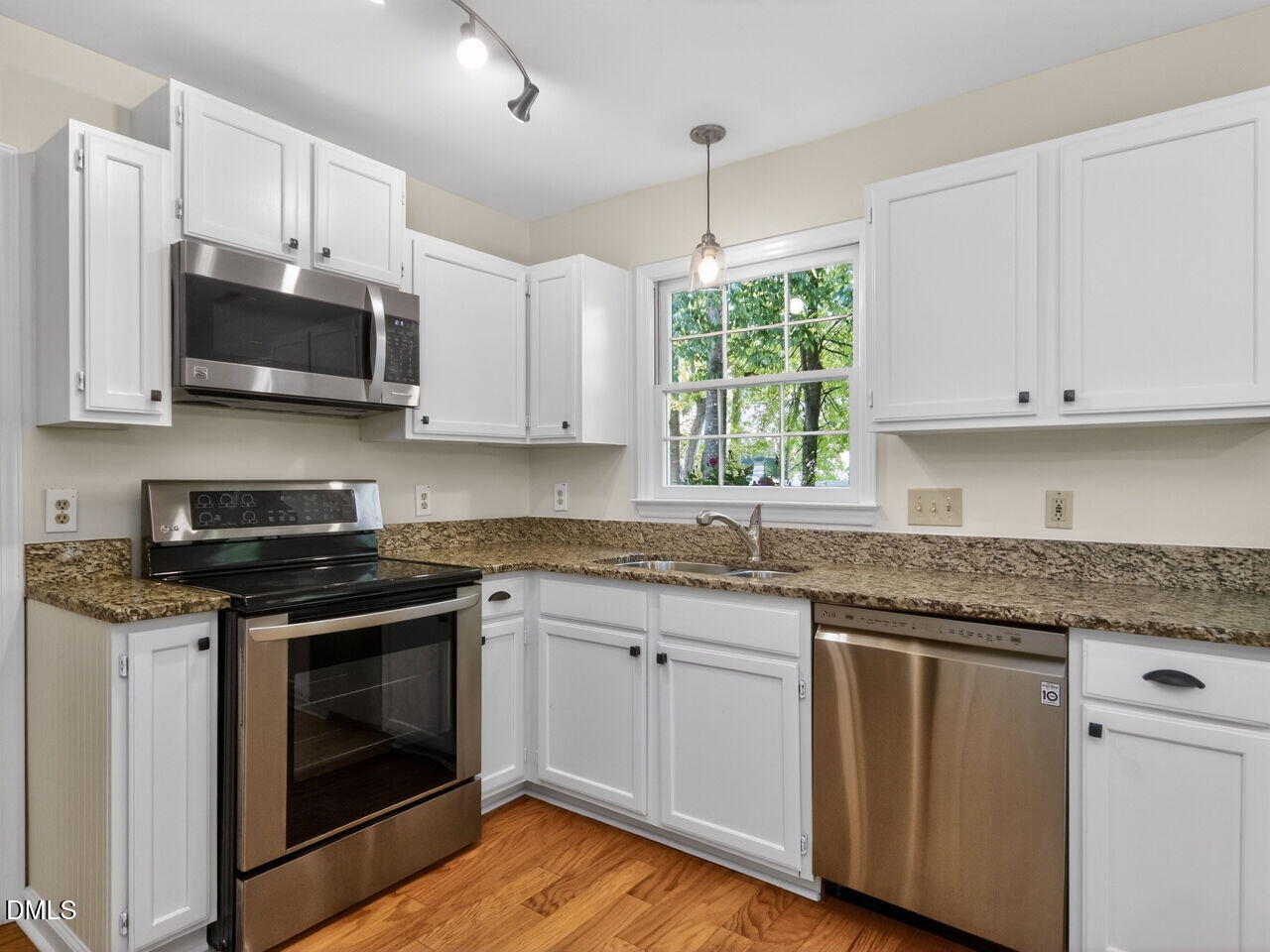 6329 Cape Charles Drive Raleigh, NC 27617 - Photo 9 of 39 Kitchen