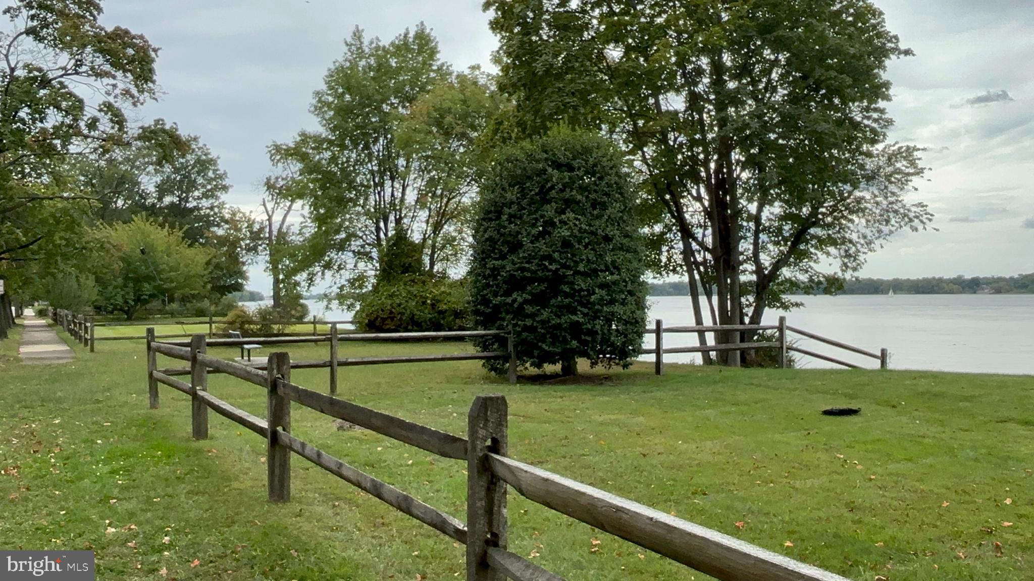 705 2nd Street Delanco, NJ 08075 - Photo 16 of 16 a view of a bench in the garden