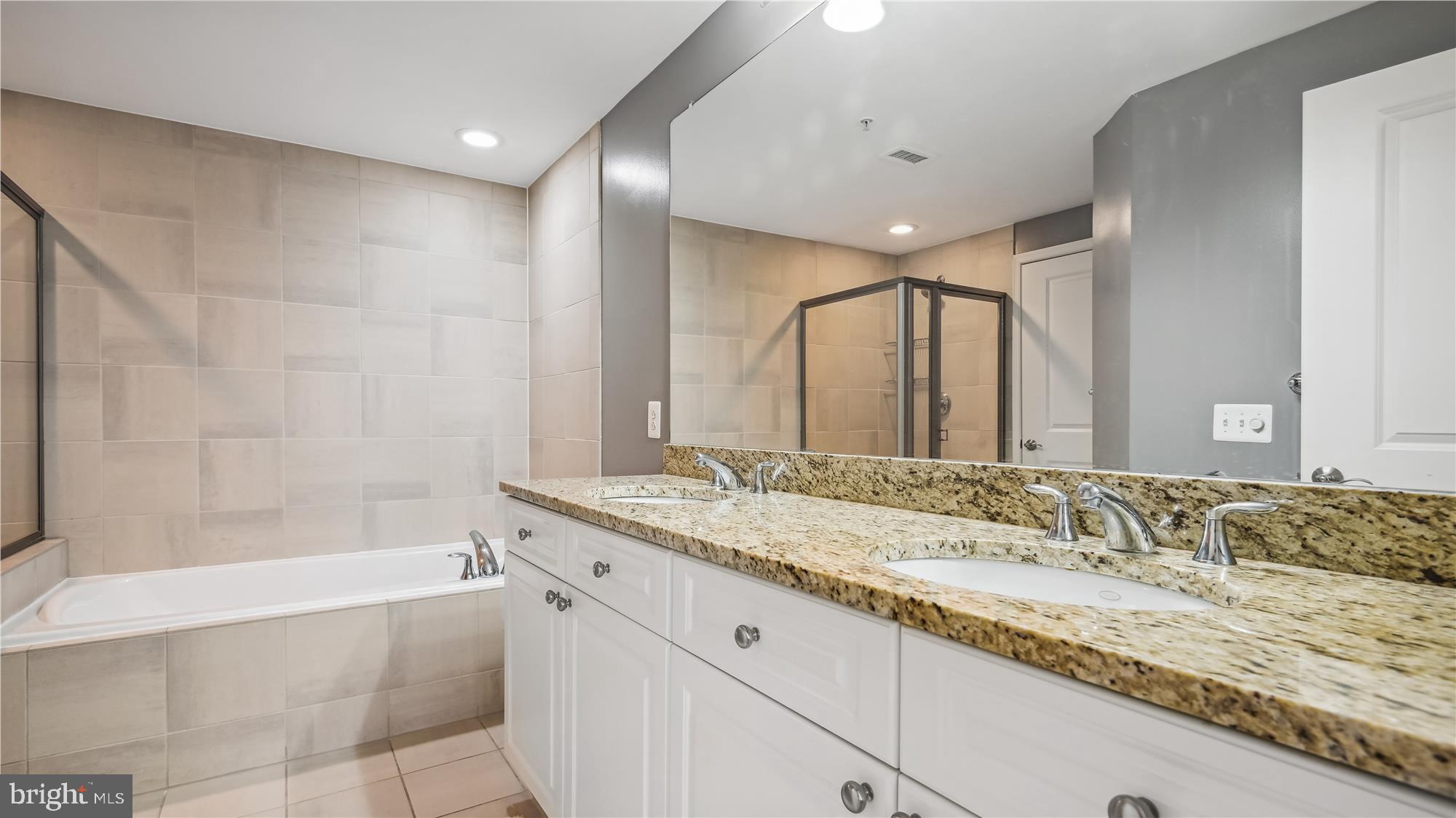 11990 Market Street, Unit 1017 Reston, VA 20190 - Photo 20 of 47
