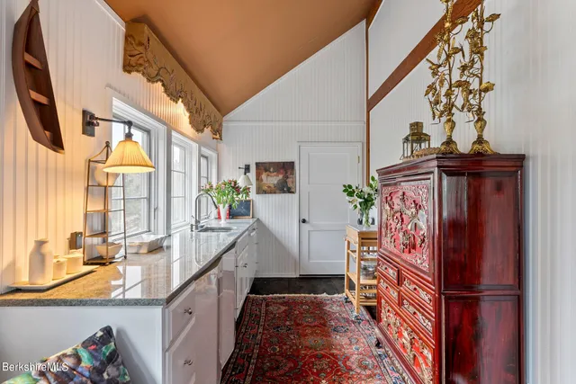 $6,850,000 | 77 Seekonk Cross Road, Great Barrington, MA 01230