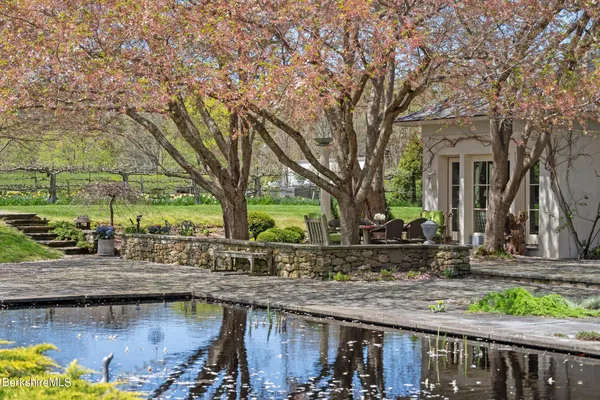$6,850,000 | 77 Seekonk Cross Road, Great Barrington, MA 01230