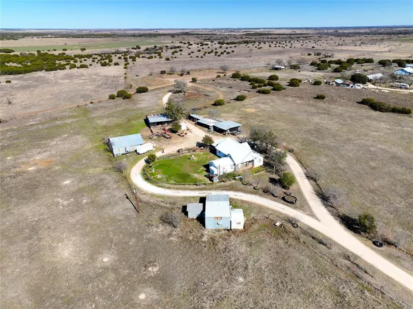 $750,000 | 2288 Compton School Road, Crawford, TX 76638