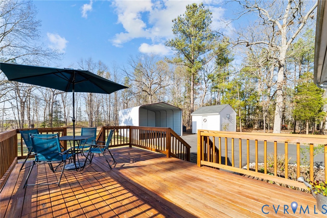 18730 Hawkins Church Road Dinwiddie, VA 23841 - Photo 23 of 39