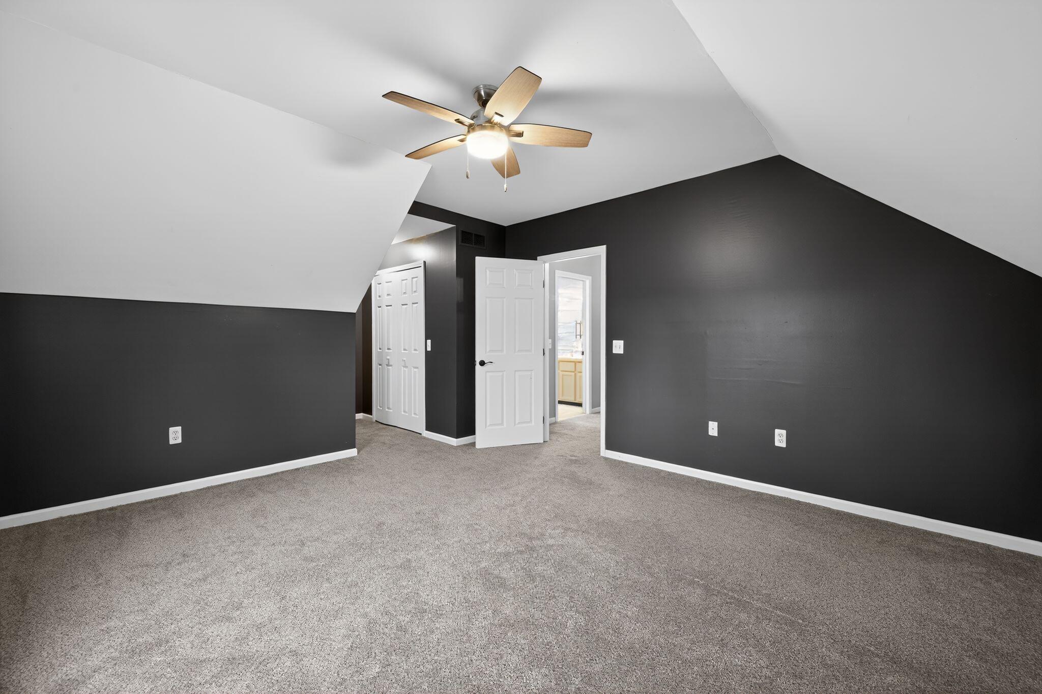 4125 Rural Street Waterford, MI 48329 - Photo 31 of 54 upstairs bed-39