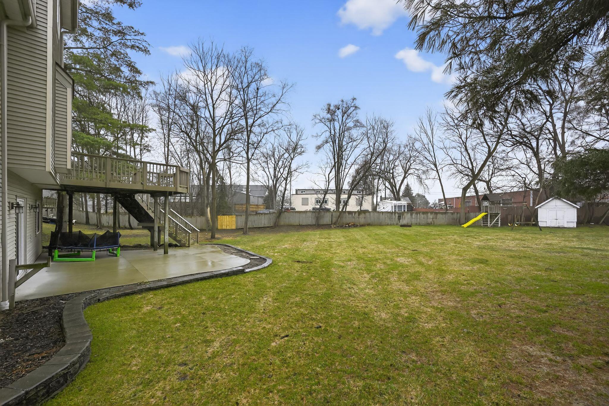 4125 Rural Street Waterford, MI 48329 - Photo 53 of 54 Backyard-8