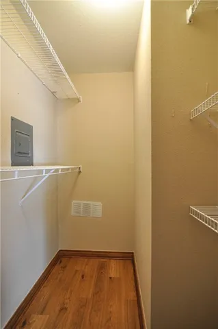 $1,200 | 904 University Oaks Boulevard, Unit 145, College Station, TX 77840