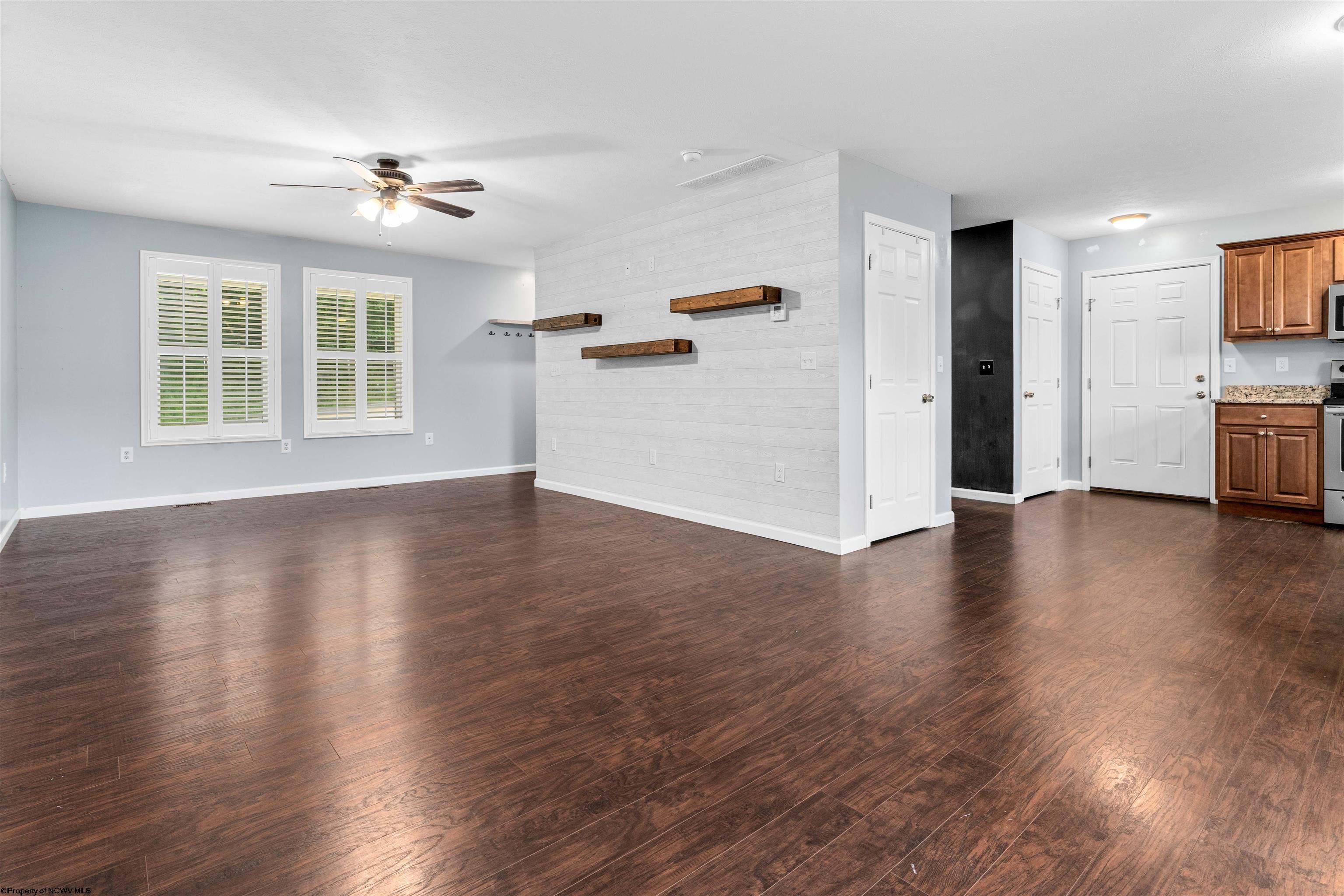 4626 Fairmont Road Rivesville, WV 26588 - Photo 11 of 39 Gallery Image 11