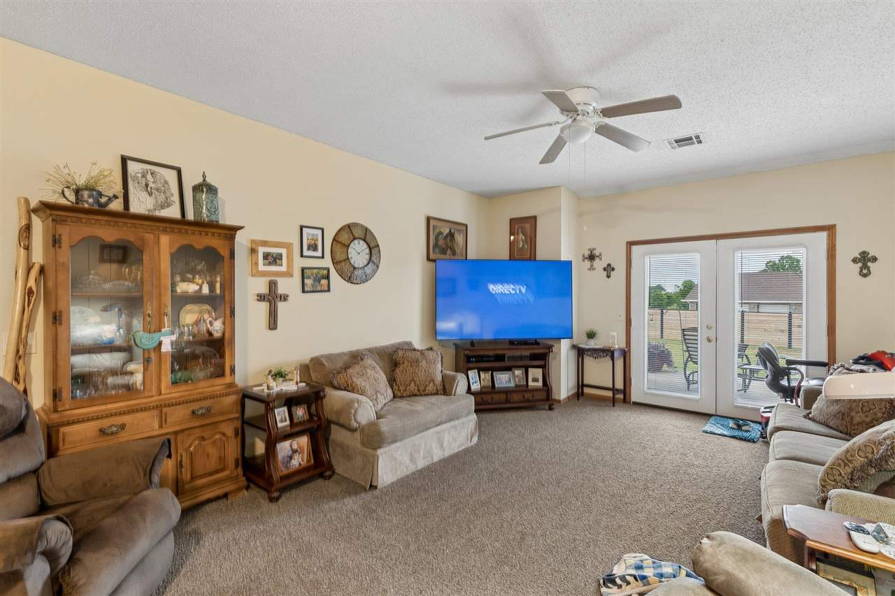 1404 Par Road Perry, OK 73077 - Photo 14 of 34 Gallery Image 14