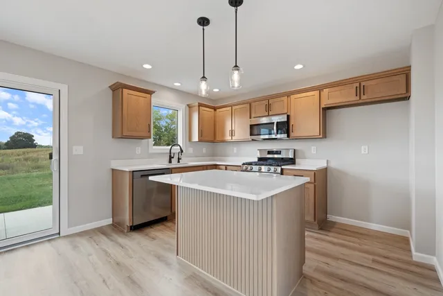 $369,900 | 130 Longrifle Road, Warsaw, IN 46580