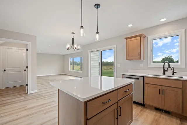 $369,900 | 130 Longrifle Road, Warsaw, IN 46580