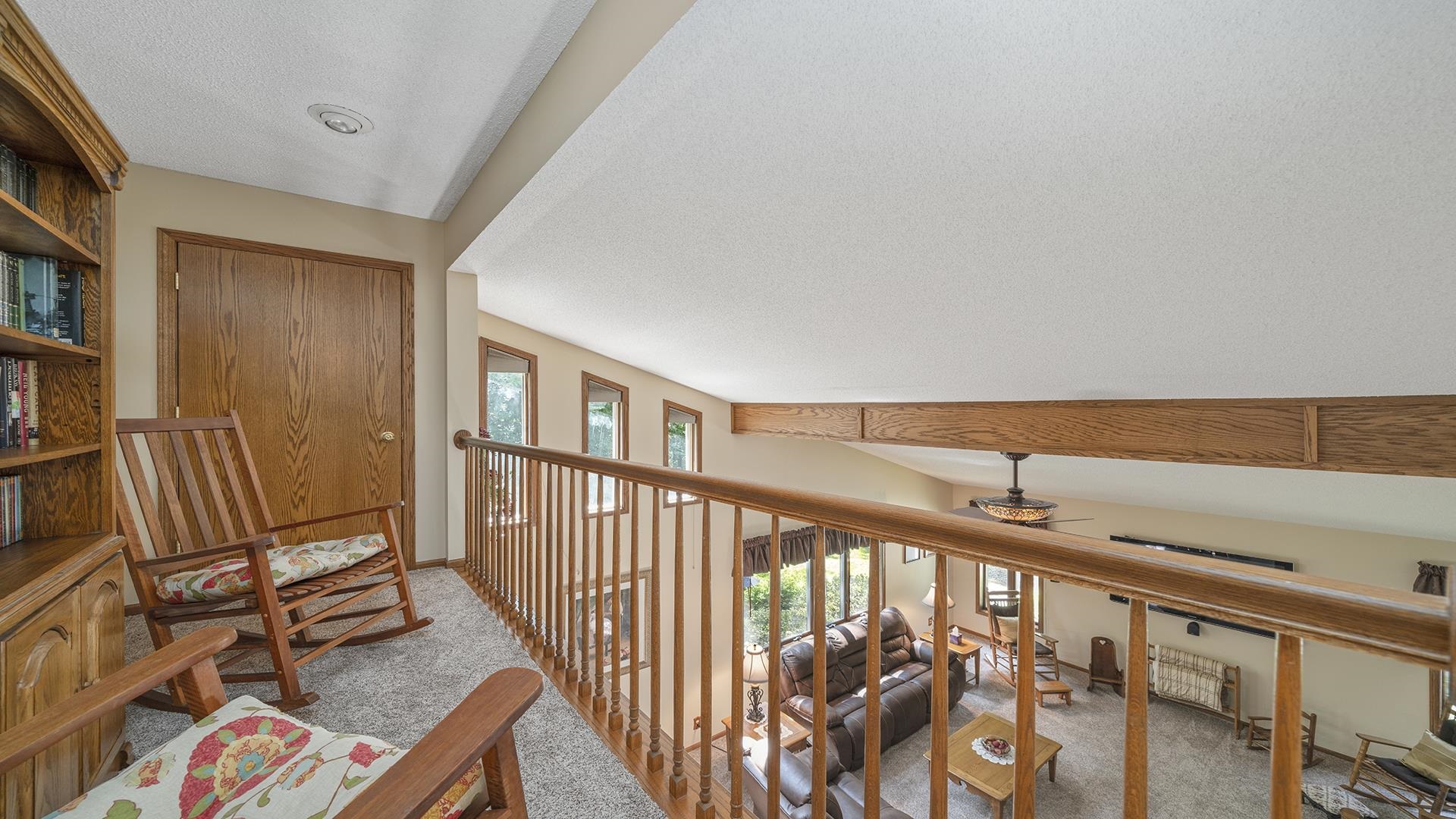 5221 West Edgewood Road Dixon, IL 61021 - Photo 20 of 43 a view of an entryway with wooden floor