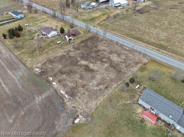 11286 Ray Road Gaines, MI 48436 - Photo 7 of 15