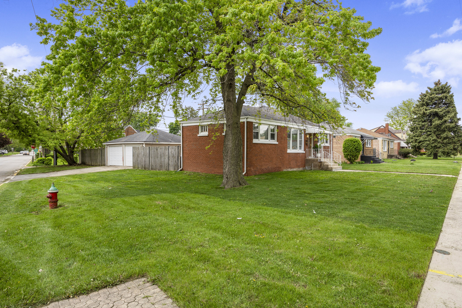 4405 Butterfield Road Hillside, IL 60162 - Photo 2 of 23