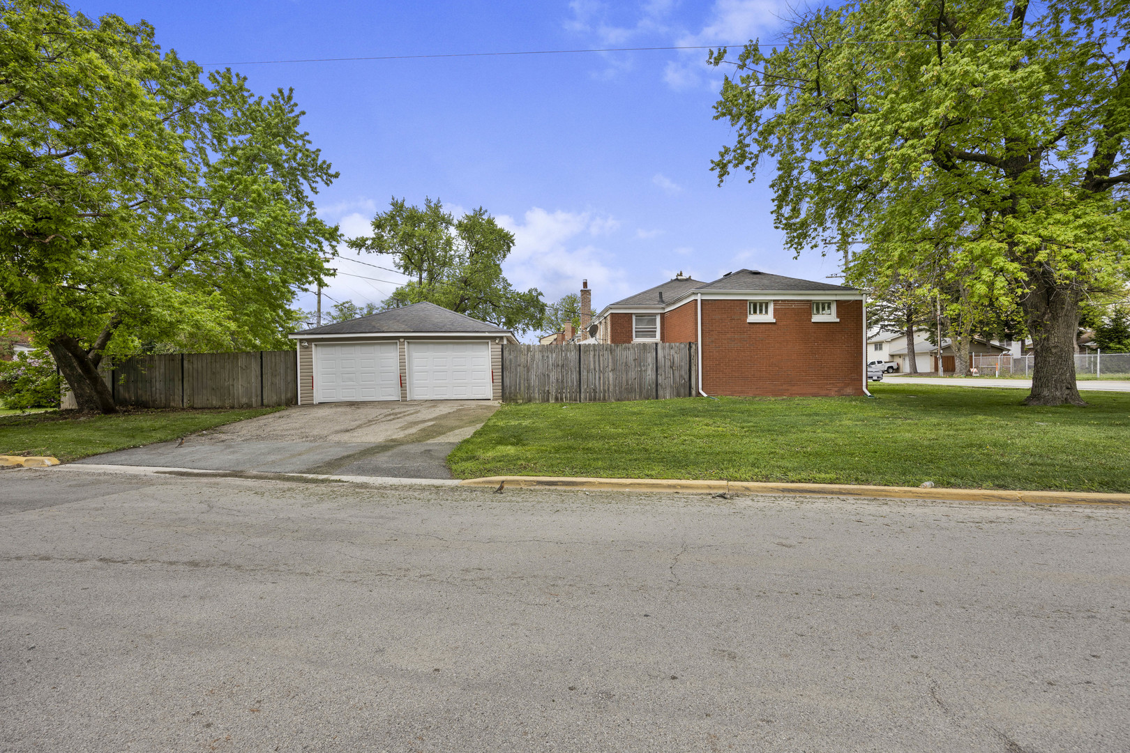 4405 Butterfield Road Hillside, IL 60162 - Photo 3 of 23