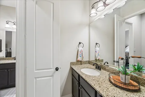 $760,000 | 116 Wade Pointe Drive, Montgomery, TX 77316