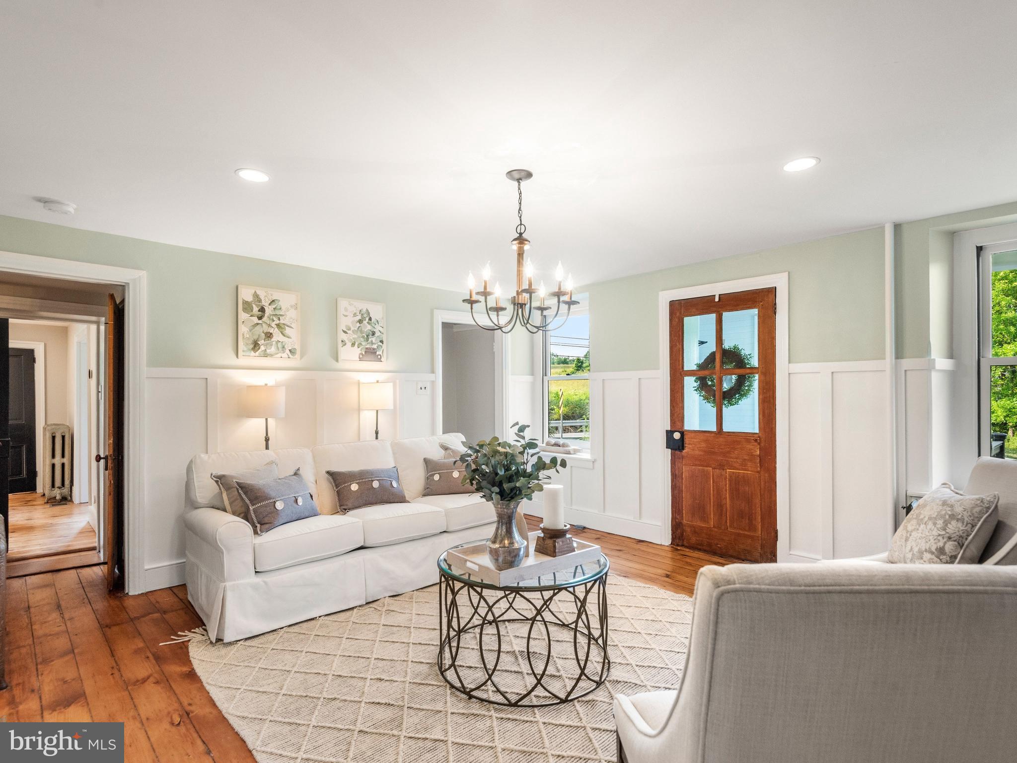 1510 State Road Phoenixville, PA 19460 - Photo 17 of 77 Family Room