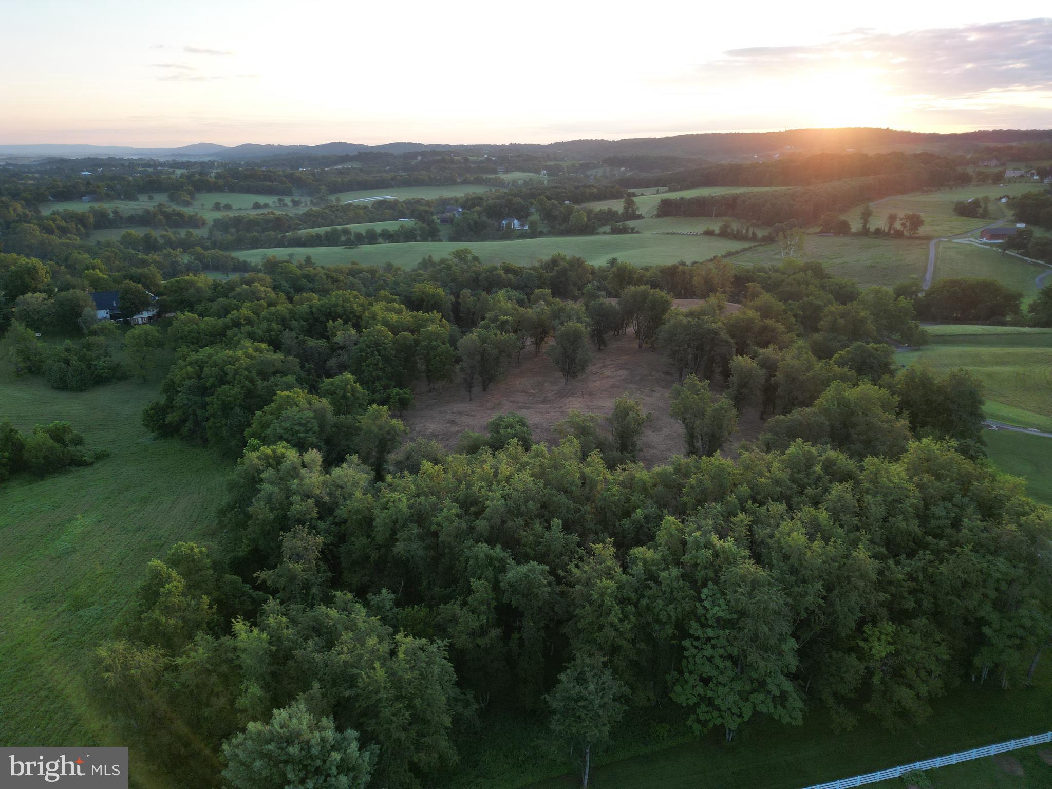 Clarkes Gap Road Waterford, VA 20197 - Photo 15 of 44 Gallery Image 15