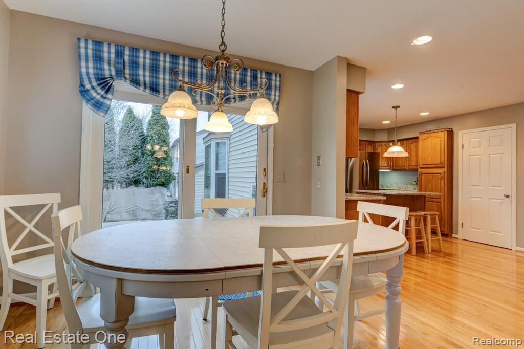 1190 Hathaway Rising Rochester Hills, MI 48306 - Photo 8 of 30