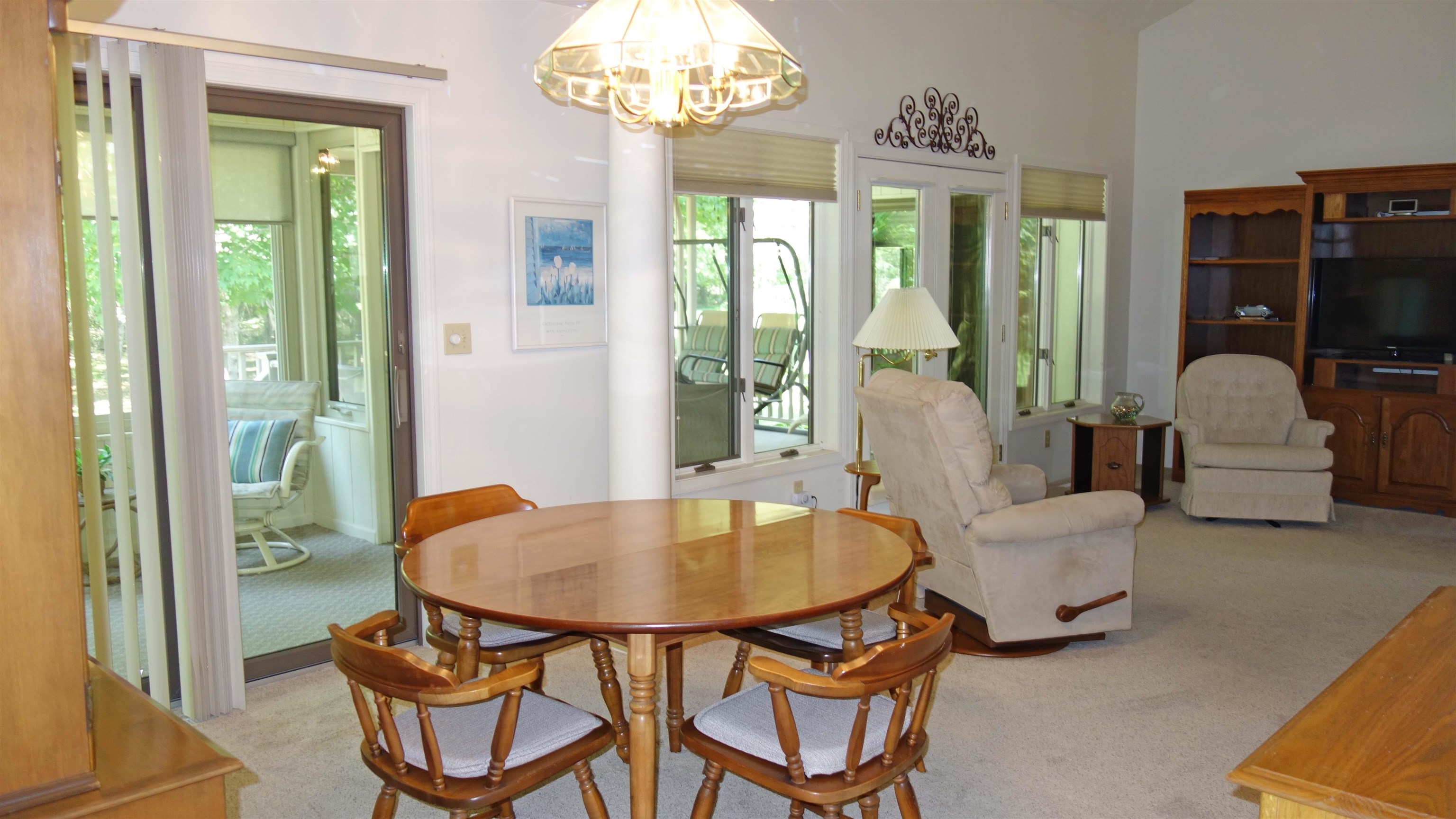 17318 South Sharon Road Chesaning, MI 48616 - Photo 10 of 62 50111272-9.JPG