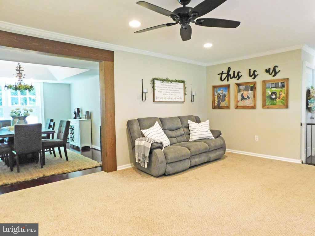 159 Aspen Road Yardley, PA 19067 - Photo 3 of 23 Gallery Image 3
