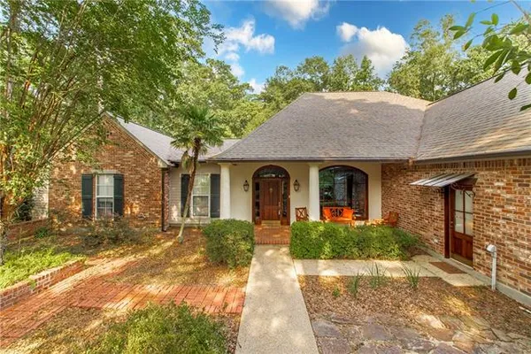 $715,000 | 39328 Magnolia Trace, Ponchatoula, LA 70454