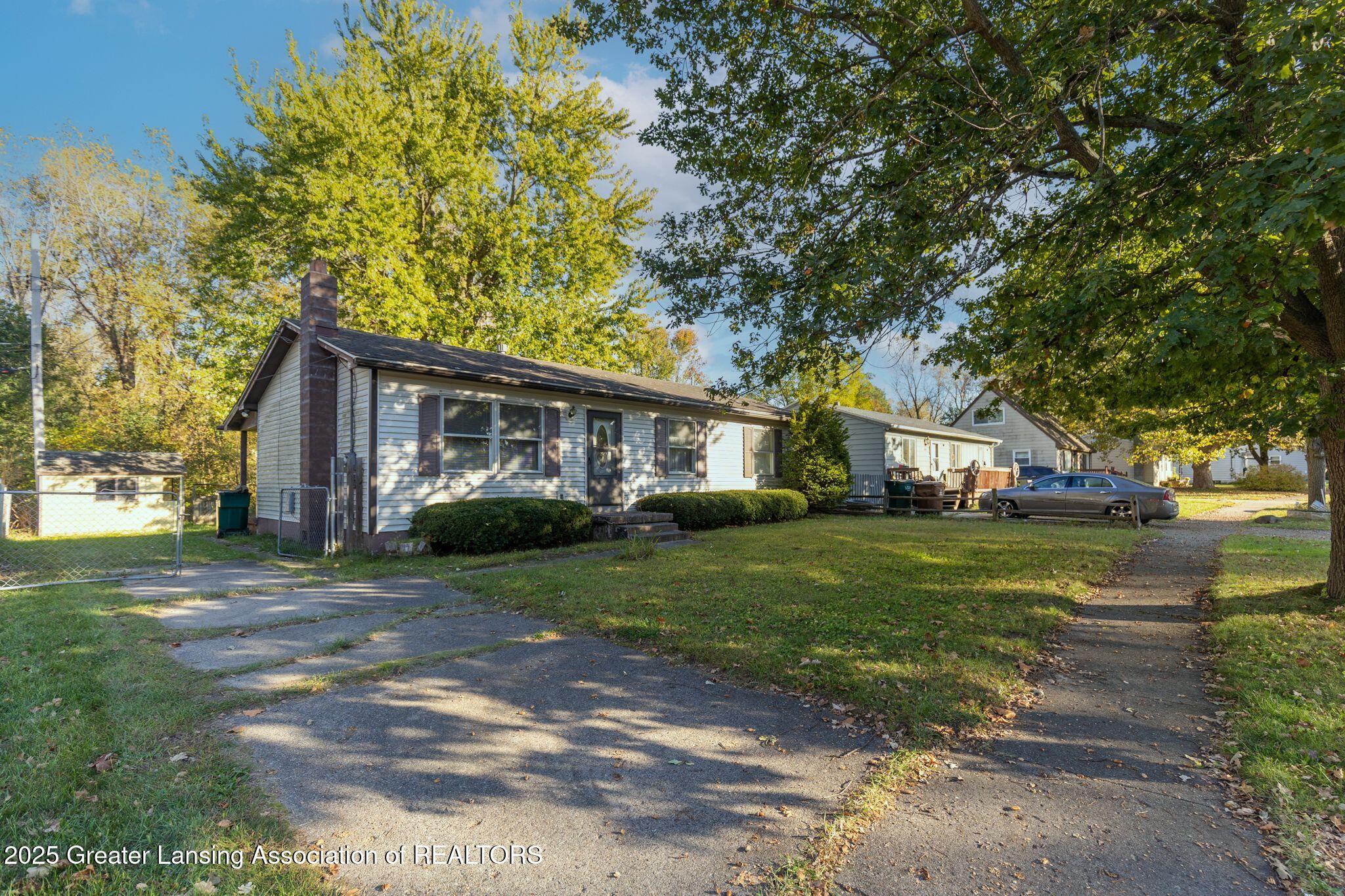 6955 Richard Road Lansing, MI 48911 - Photo 1 of 40 kmMP3Vu4