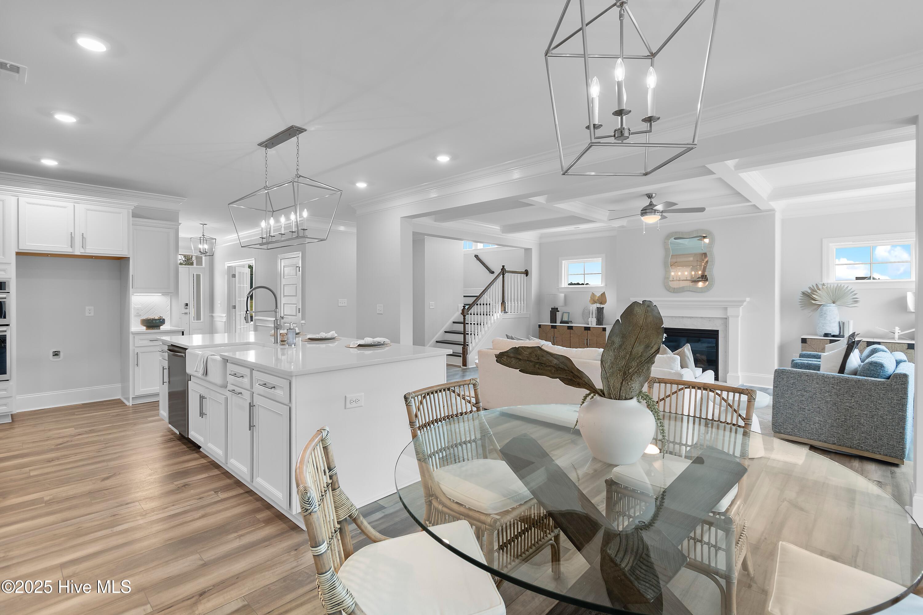 244 Planters Walk Hampstead, NC 28443 - Photo 19 of 86 Dining Room