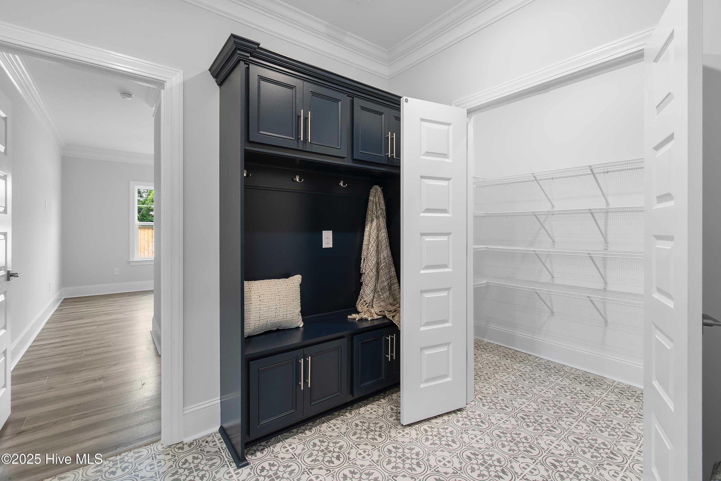 244 Planters Walk Hampstead, NC 28443 - Photo 33 of 86 Drop Zone and Pantry