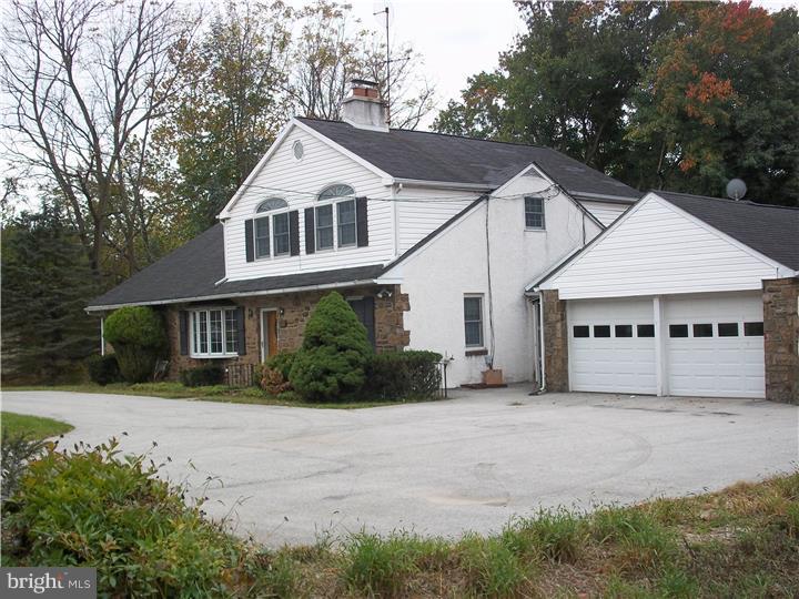 110 Cedar Grove Road Conshohocken, PA 19428 - Photo 1 of 21 Exterior Front