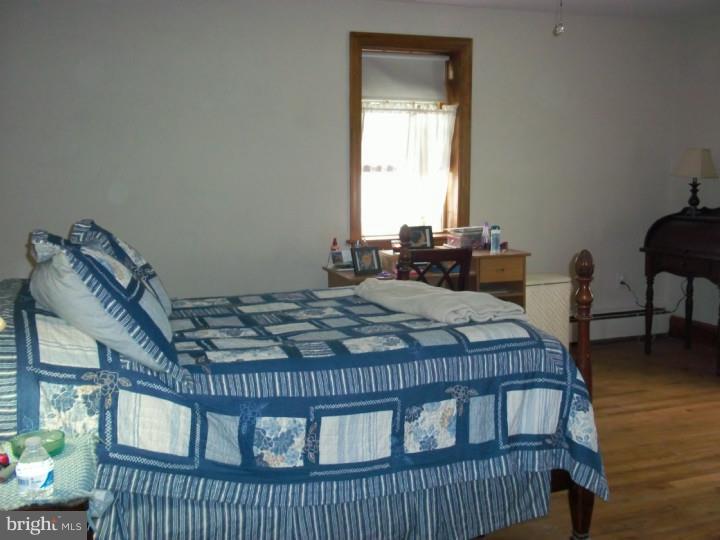 110 Cedar Grove Road Conshohocken, PA 19428 - Photo 14 of 21 Bedroom