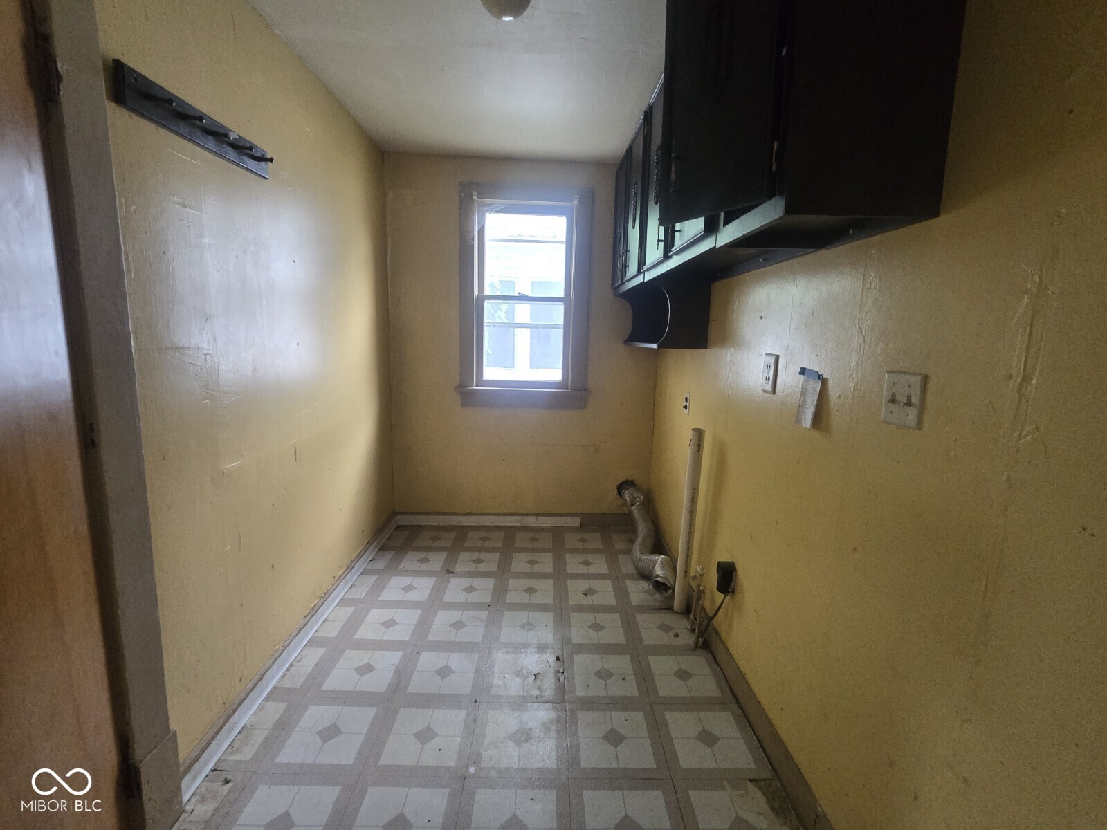 835 South 3rd Street Clinton, IN 47842 - Photo 14 of 16