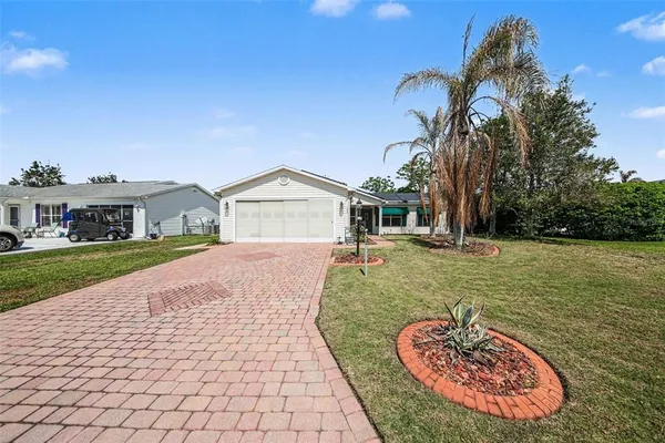 $325,000 | 1239 Chaparral Drive, The Villages, FL 32159