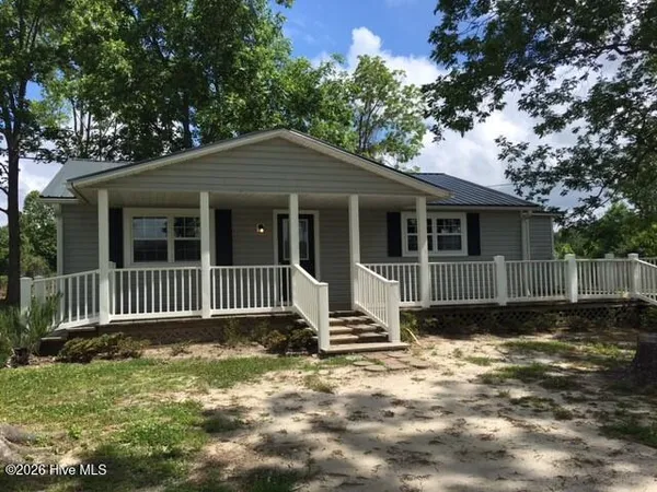 $1,550 | 528 Haws Run Road, Jacksonville, NC 28540