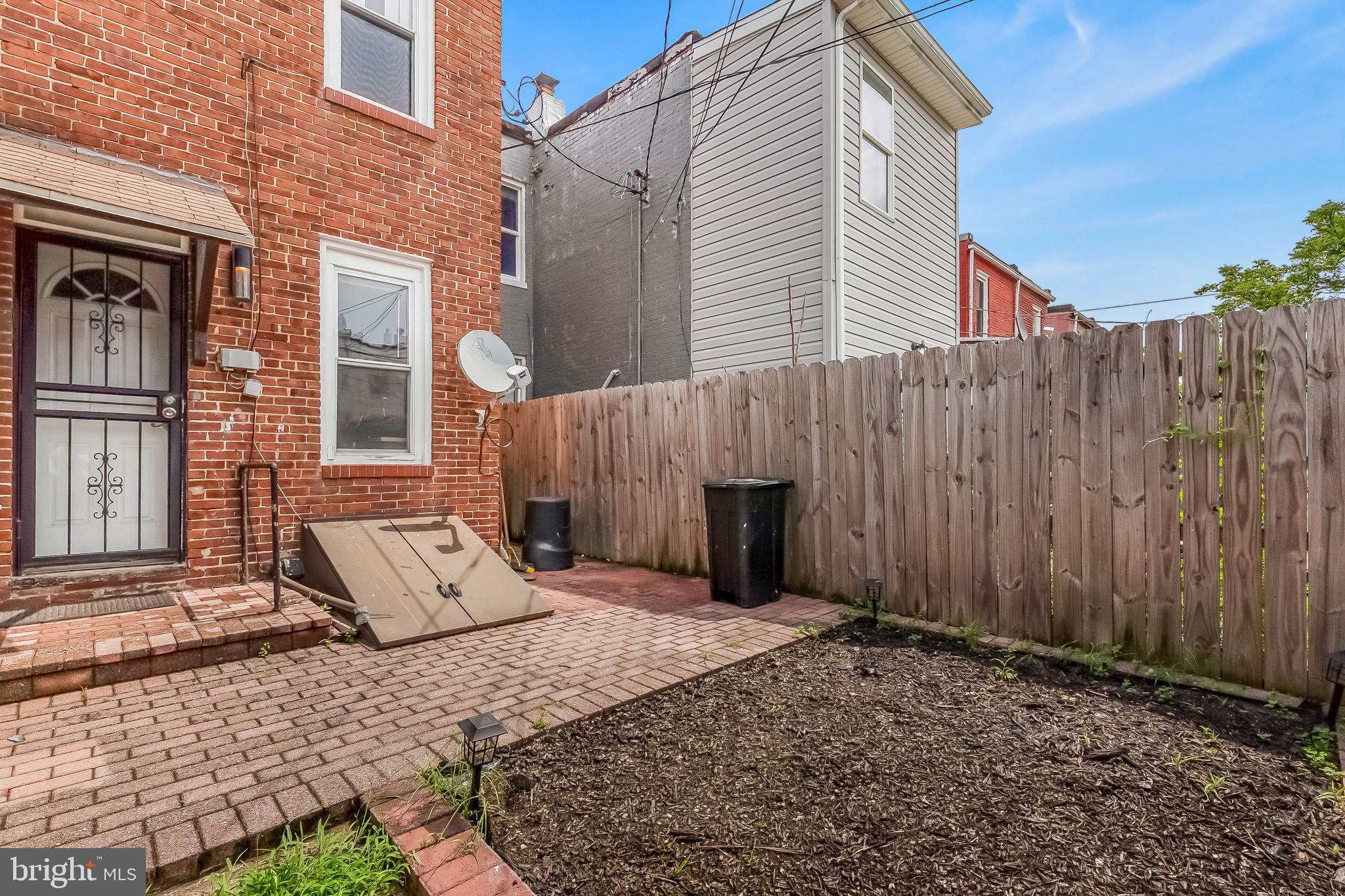 2831 Lake Avenue Baltimore, MD 21213 - Photo 24 of 25