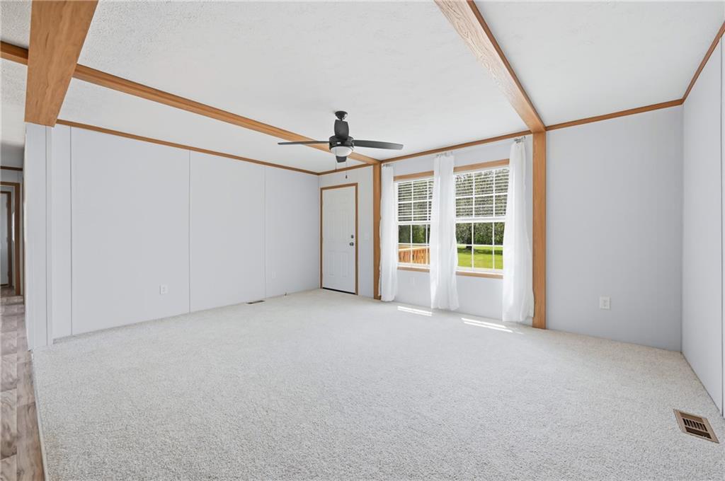 69 South Summit Road, Unit 305 Greenville, PA 16125 - Photo 5 of 42 Gallery Image 5